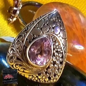 AMETHYST, PEBBLED MOTIF STERLING RING.  SIZE 5 & 9. 🌟DETAILS BELOW!👇